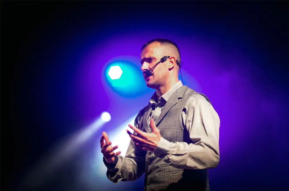 Conferencias de Alto Impacto de Desarrollo Personal